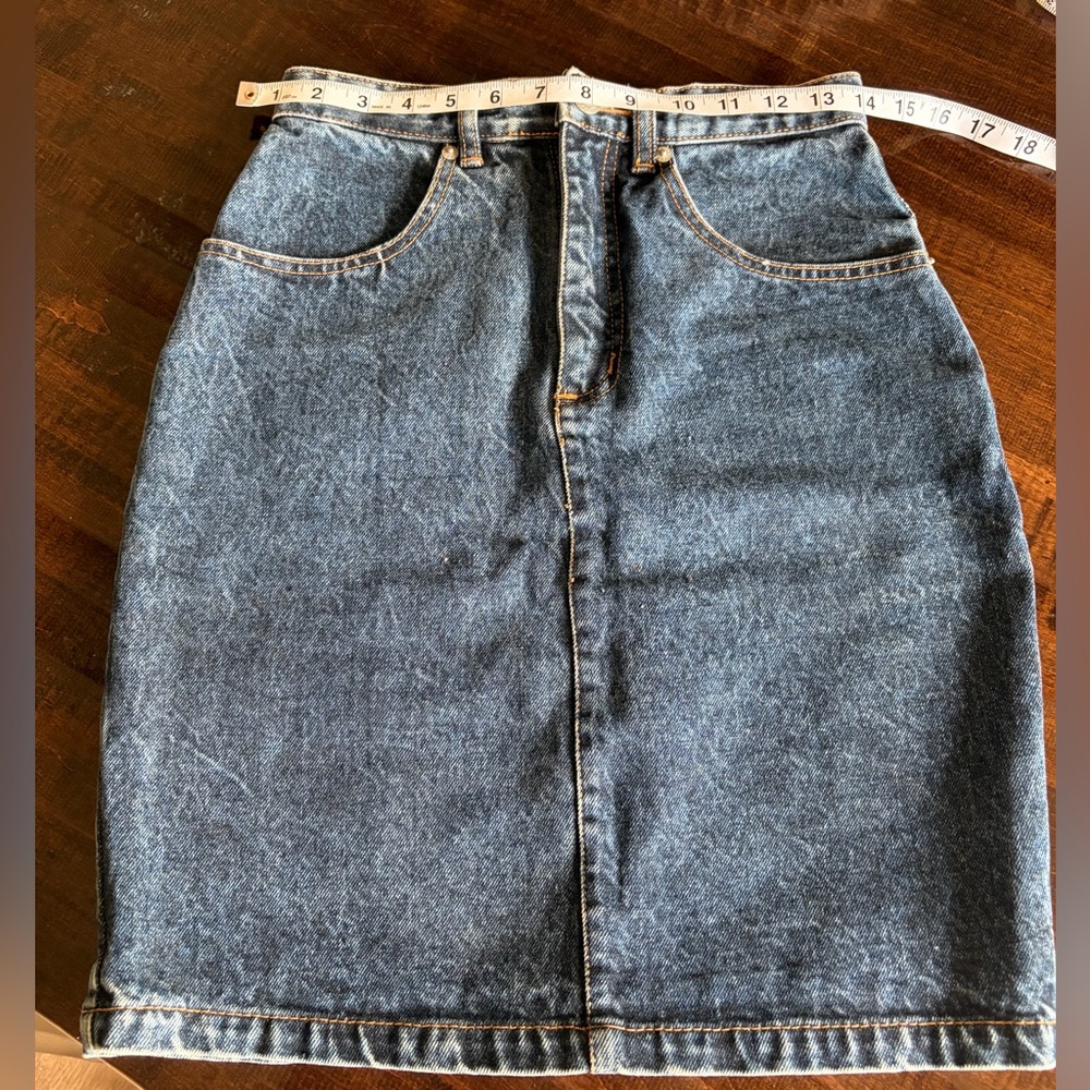 NWOT JORDACHE Denim Skirt
